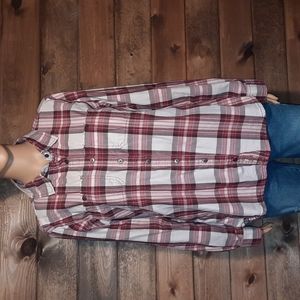 Ladies Carhartt button down shirt